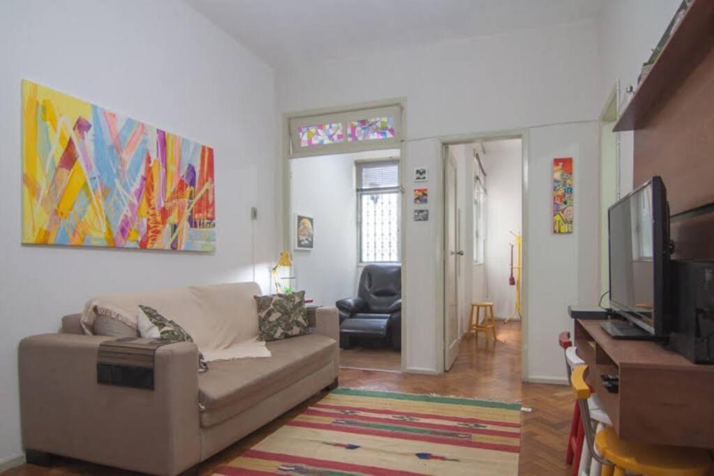 Apartamento Charmoso Na Praia De Copacabana Ріо-де-Жанейро Екстер'єр фото